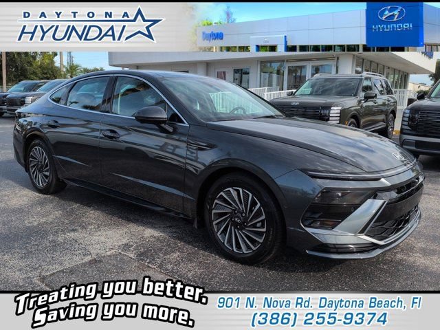 Certified 2026 Hyundai Sonata Limited FWD image 1