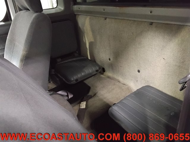 Used 1999 Nissan Frontier XE RWD image 13