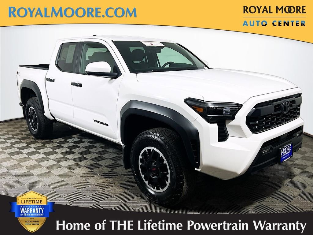 Certified 2025 Toyota Tacoma TRD Off-Road AWD/4WD image 1