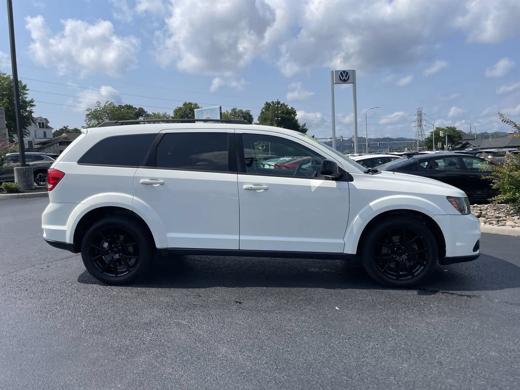 Used 2017 Dodge Journey GT AWD/4WD image 4