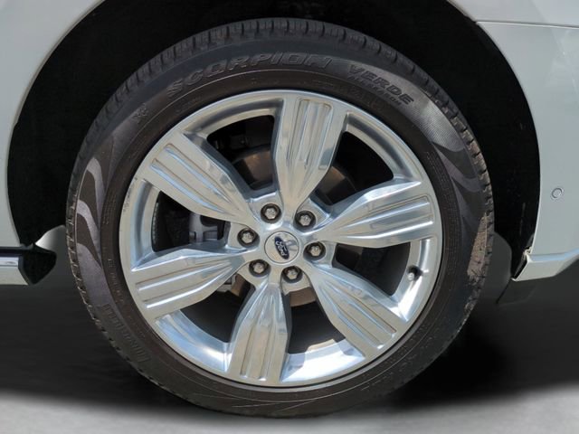 Used 2024 Ford Expedition Platinum AWD/4WD image 27