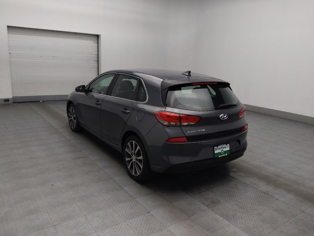 Used 2018 Hyundai Elantra GT image 5