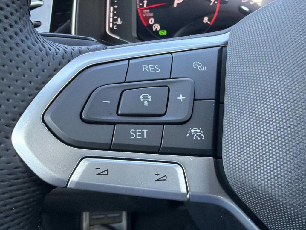 New 2026 Volkswagen Jetta GLI Autobahn FWD image 18