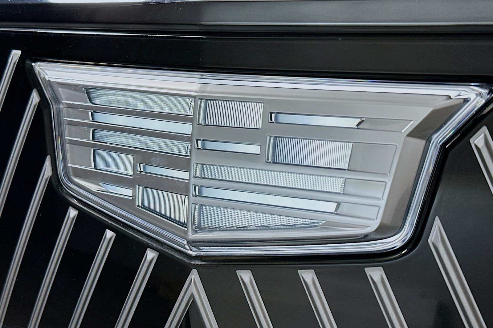 Used 2026 Cadillac Escalade IQ Sport 2 AWD/4WD image 16