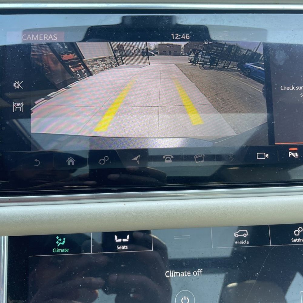 Used 2018 Land Rover Range Rover Sport HSE Dynamic AWD/4WD image 11