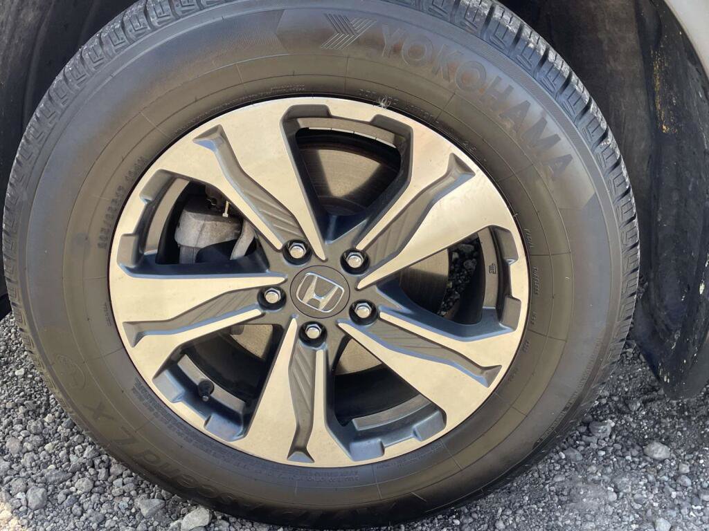 Used 2020 Honda CR-V LX image 14