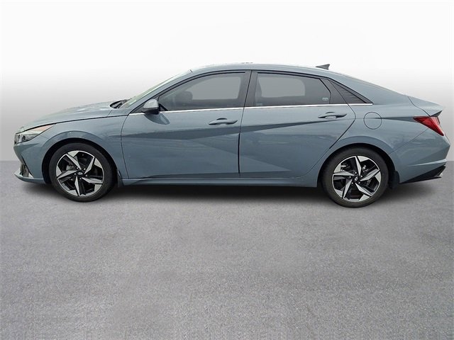 Used 2023 Hyundai Elantra Limited image 7