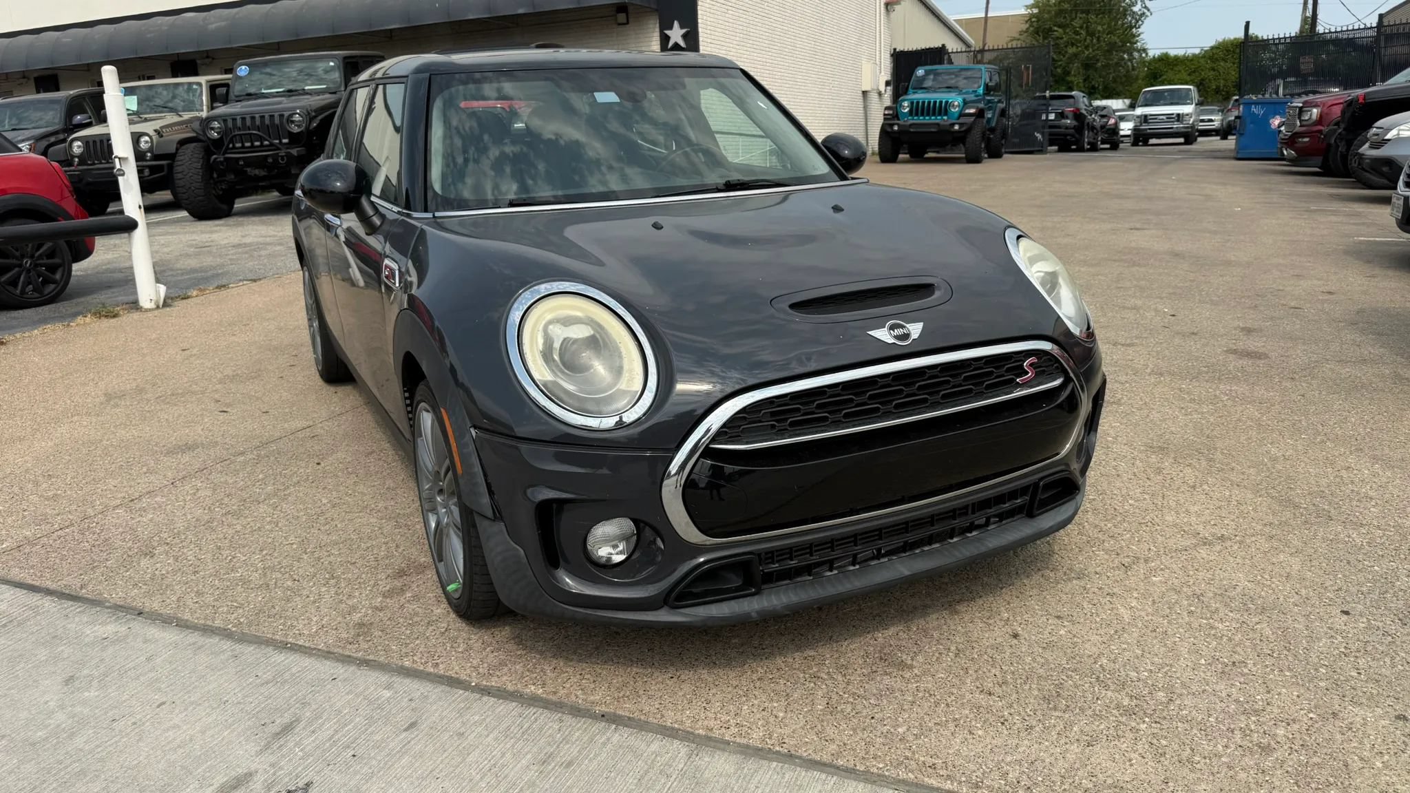 Used 2017 MINI Cooper Clubman S FWD image 7