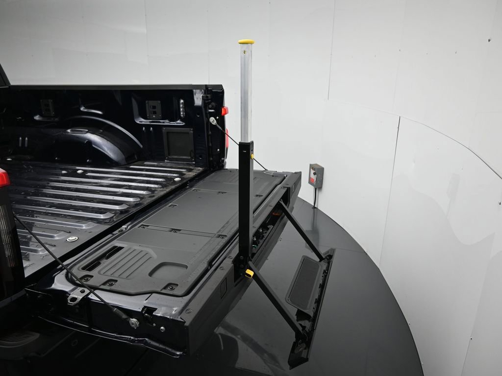 New 2025 Ford F150 Lightning Flash image 27