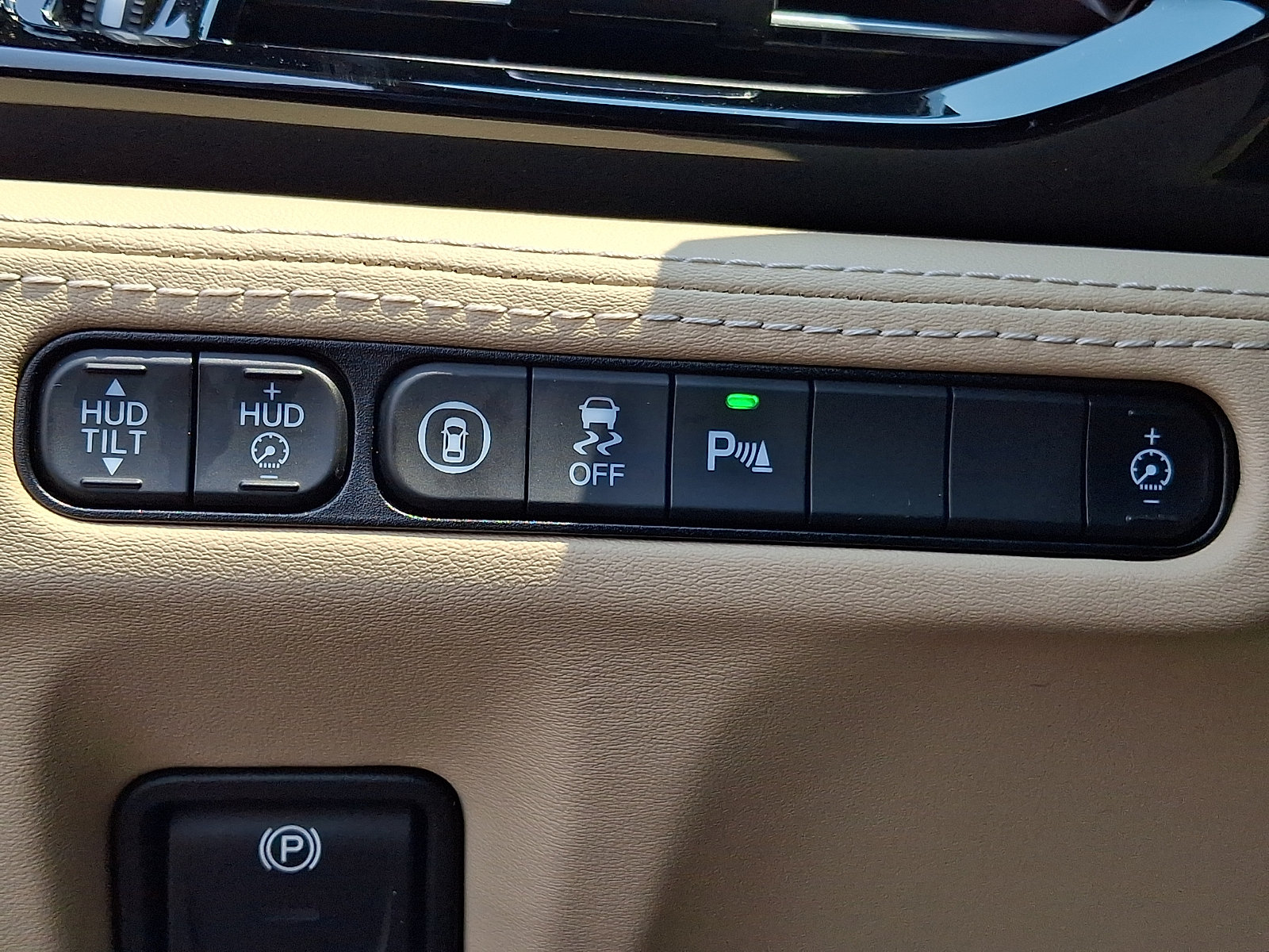Certified 2023 Acura MDX w/ Advance Package AWD/4WD image 24