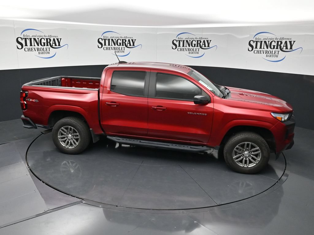 Used 2024 Chevrolet Colorado LT w/ LT Convenience Package II AWD/4WD image 28