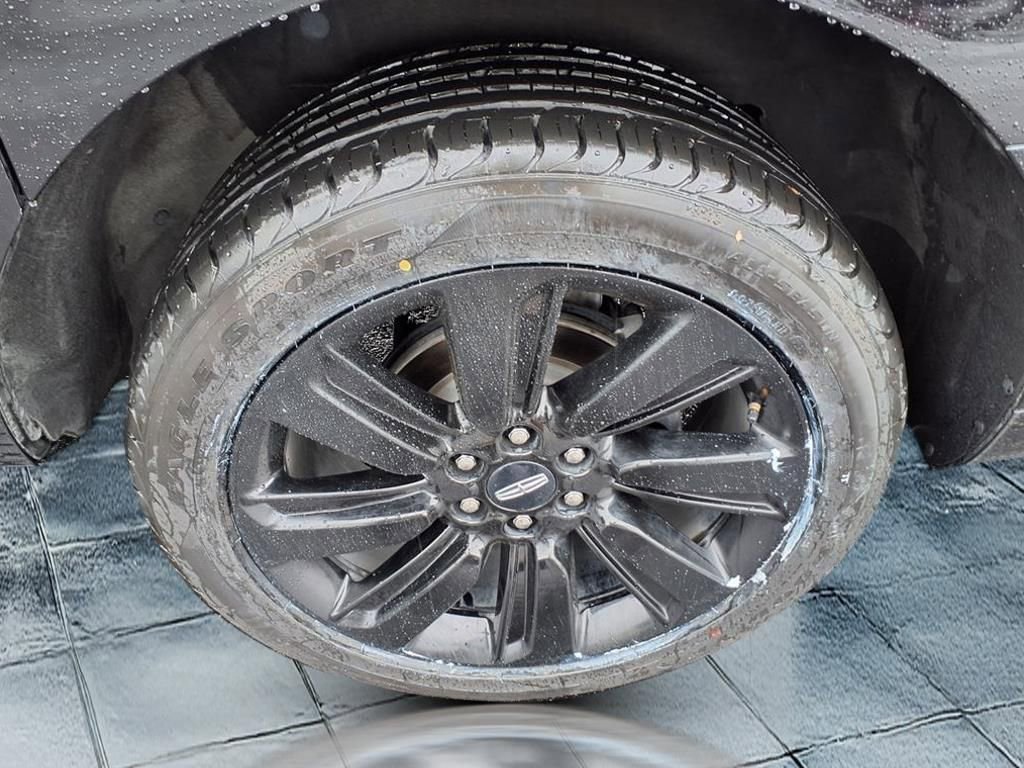 Used 2023 Lincoln Navigator L Reserve image 32