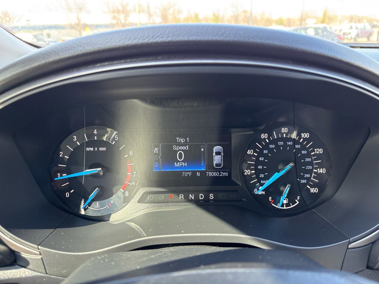 Used 2017 Ford Fusion SE FWD image 14
