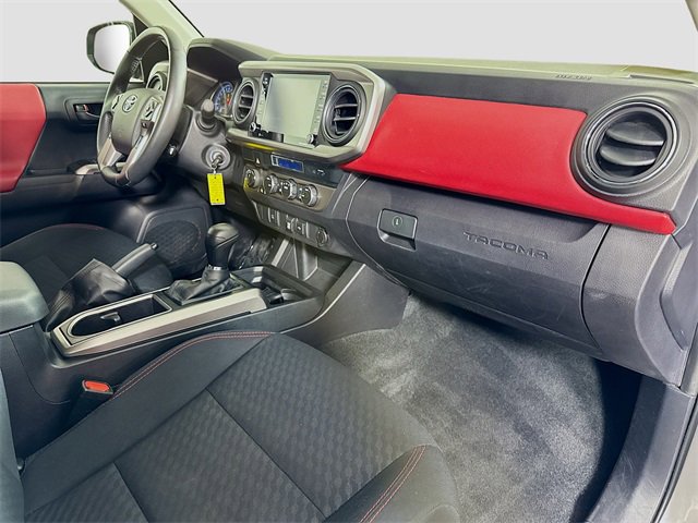 Certified 2021 Toyota Tacoma SR5 image 30