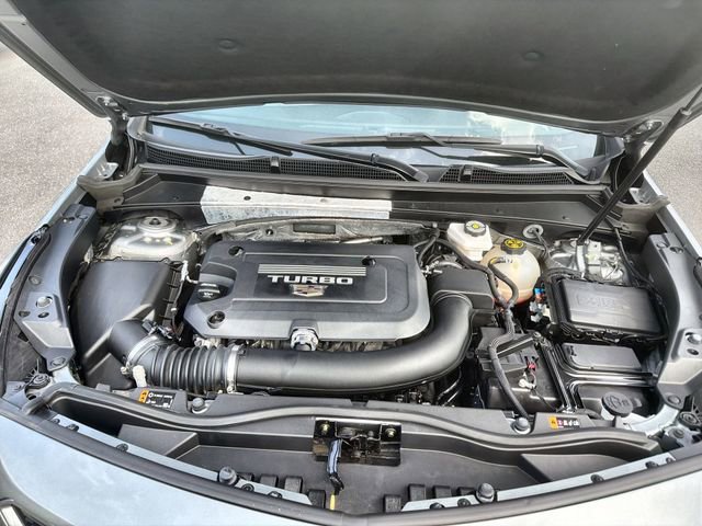 Used 2023 Cadillac XT4 Luxury w/ Cold Weather Package image 29