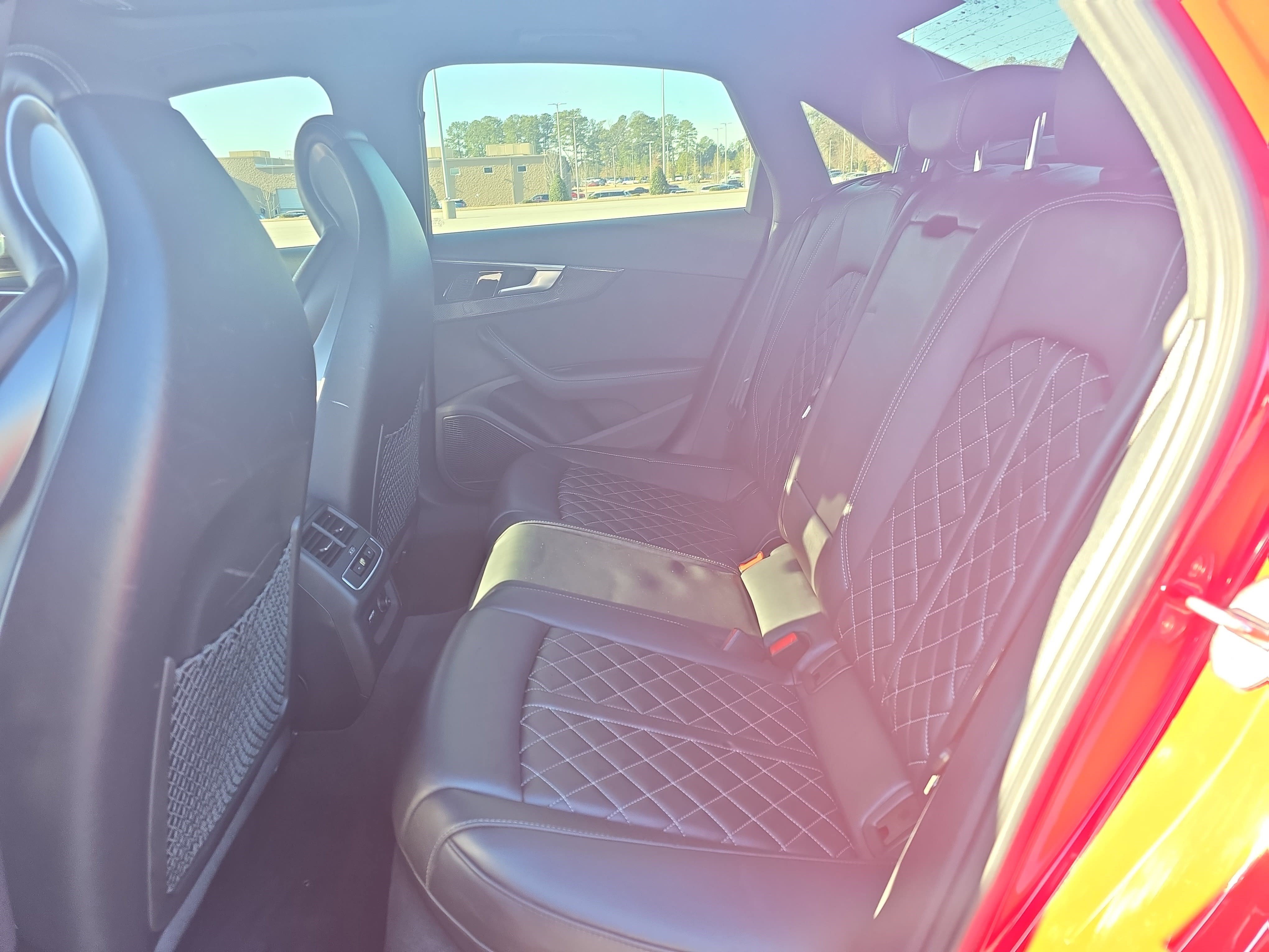 Used 2022 Audi S4 Premium Plus w/ Premium Plus Package image 13