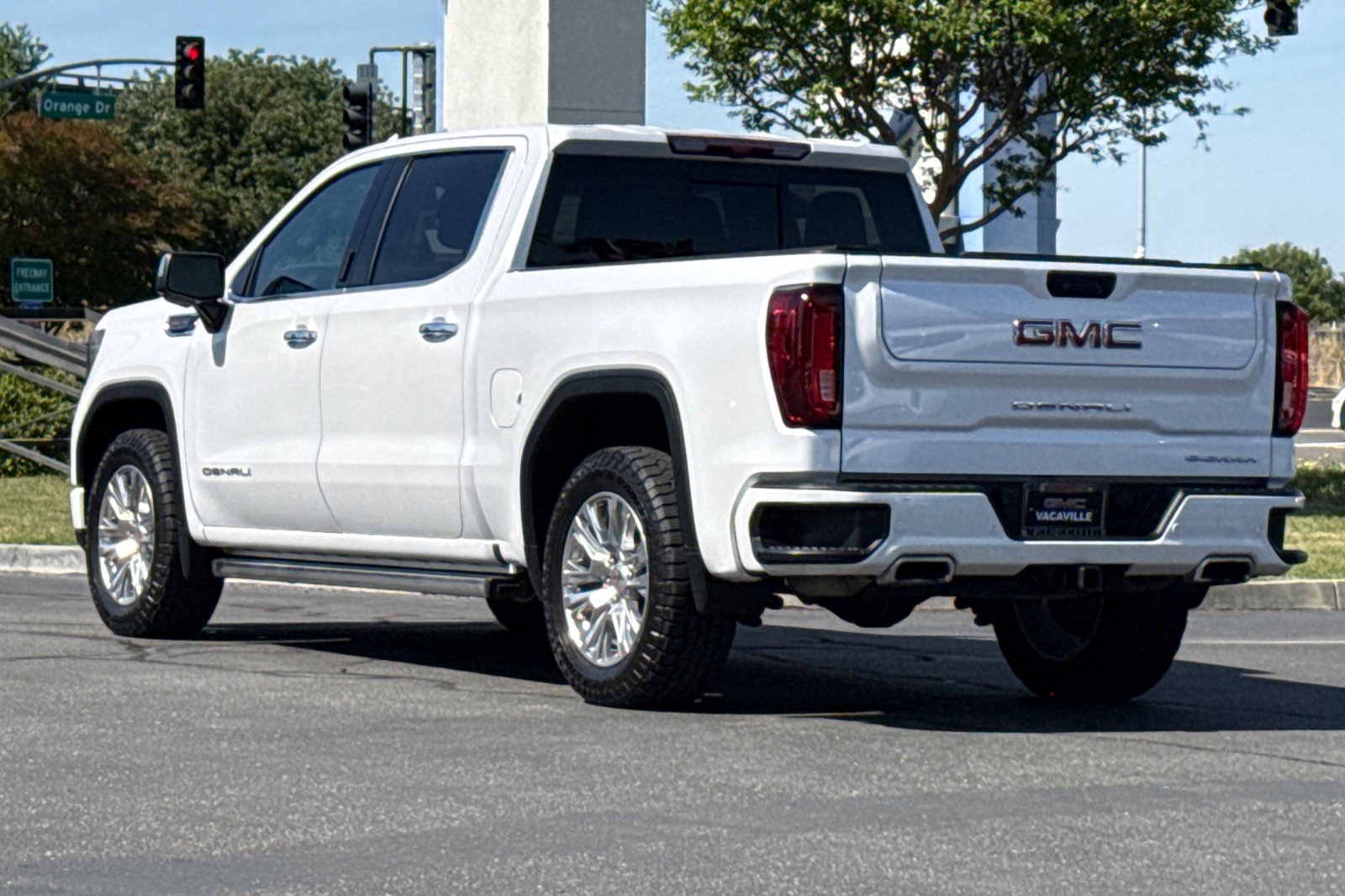 Used 2023 GMC Sierra 1500 Denali image 7