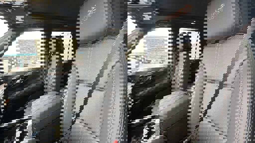 New 2026 Chevrolet Tahoe High Country image 12