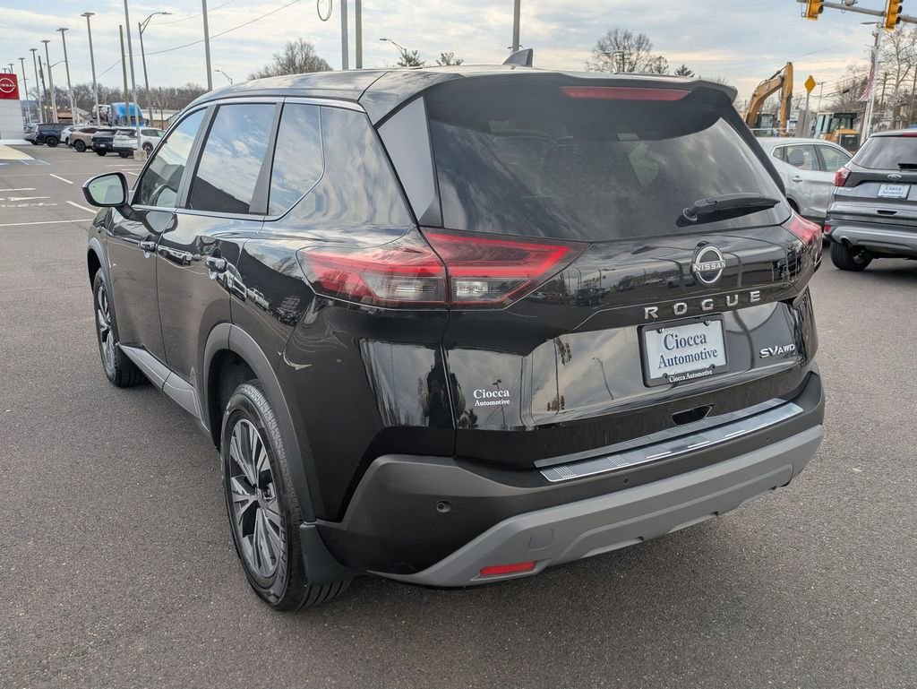 Used 2023 Nissan Rogue SV AWD/4WD image 7