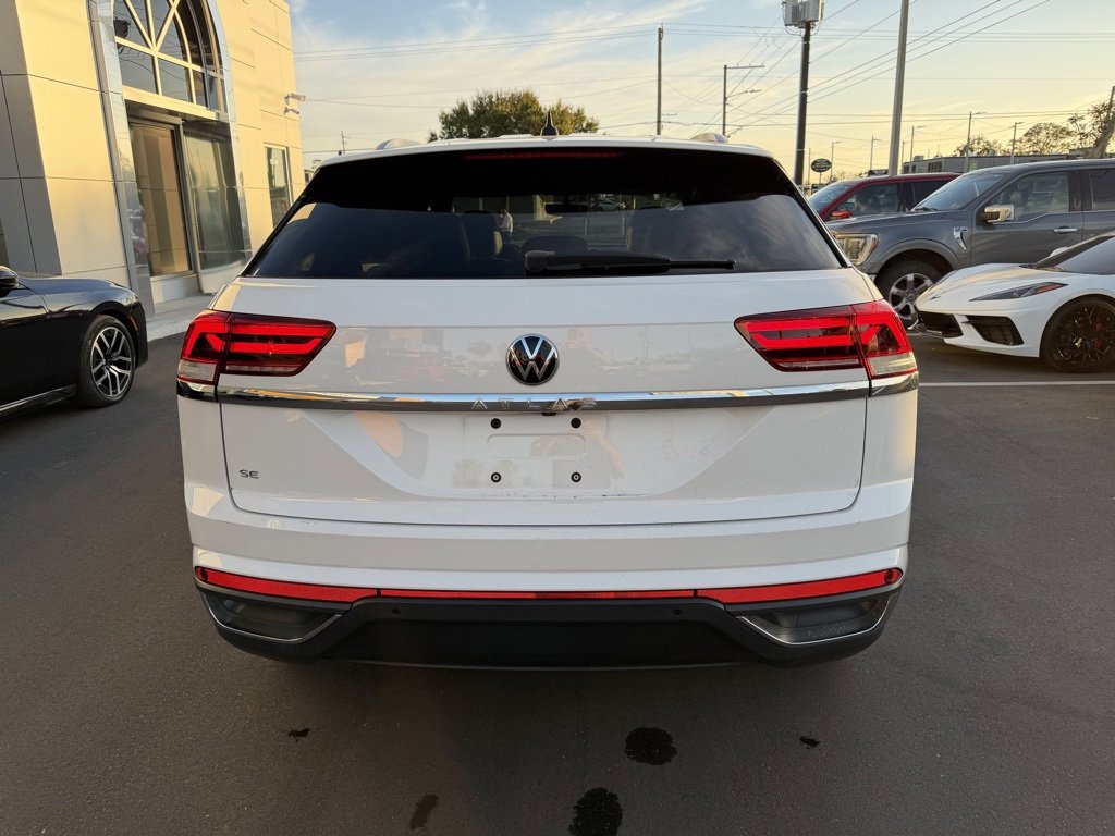 Used 2021 Volkswagen Atlas Cross Sport SE image 6