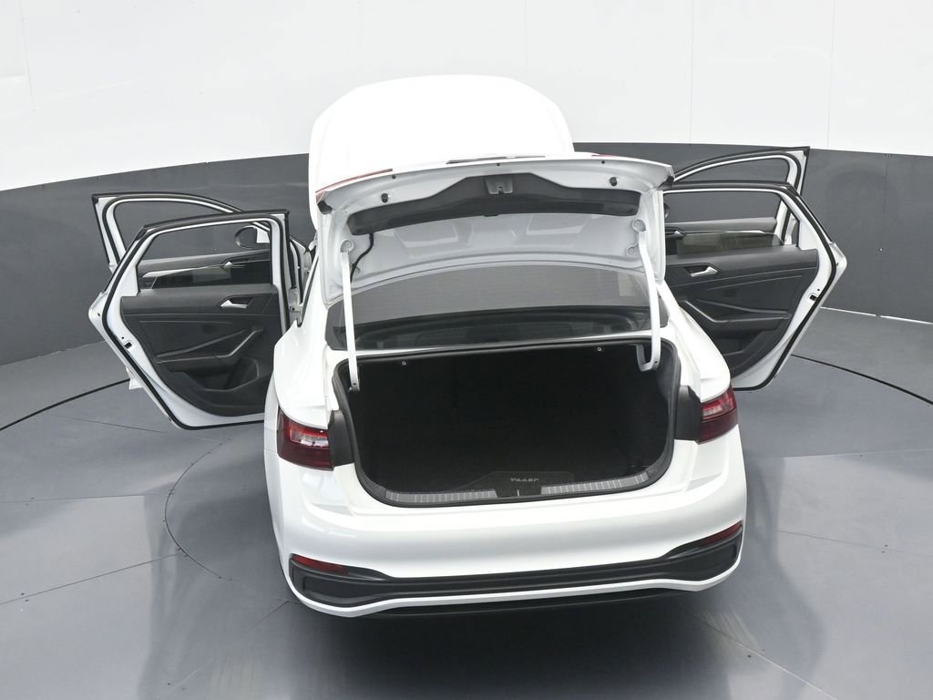 Used 2023 Volkswagen Jetta S image 64