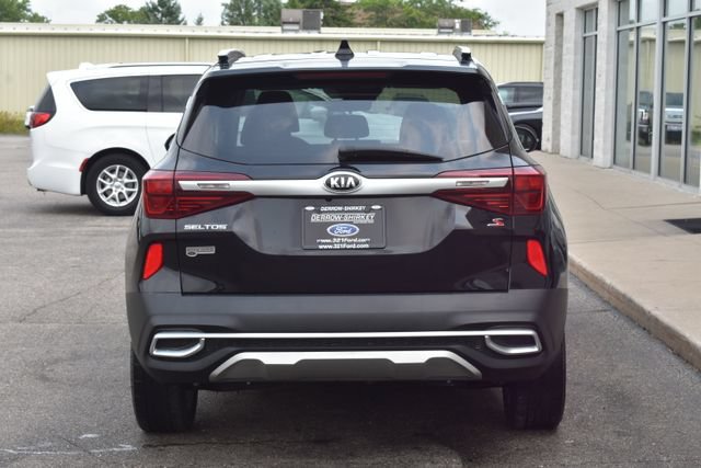 Used 2021 Kia Seltos S AWD/4WD image 8