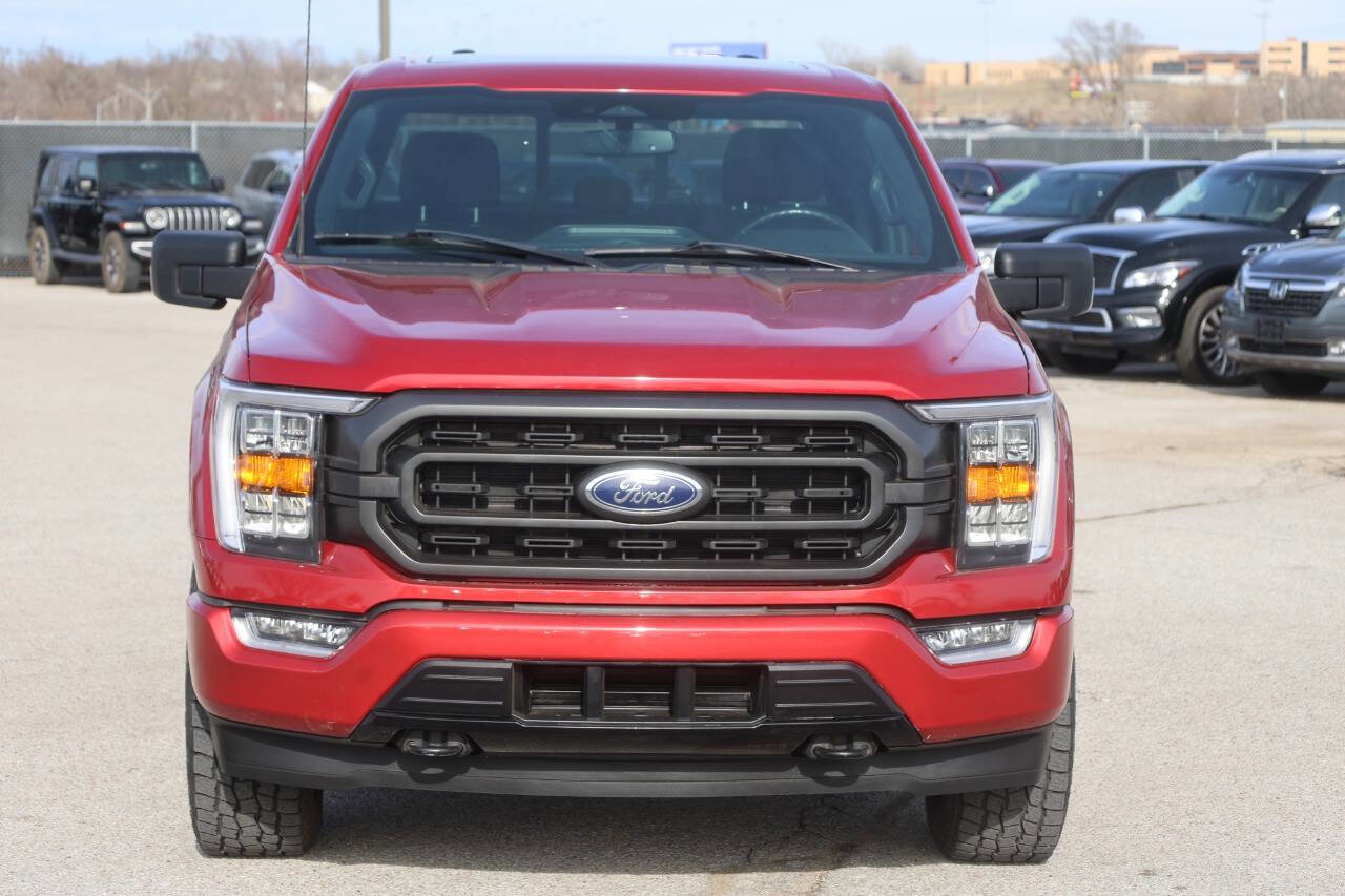Used 2022 Ford F150 XLT w/ Equipment Group 302A High AWD/4WD image 5