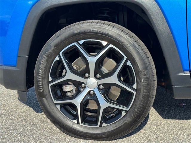 Used 2024 Jeep Compass Limited image 9