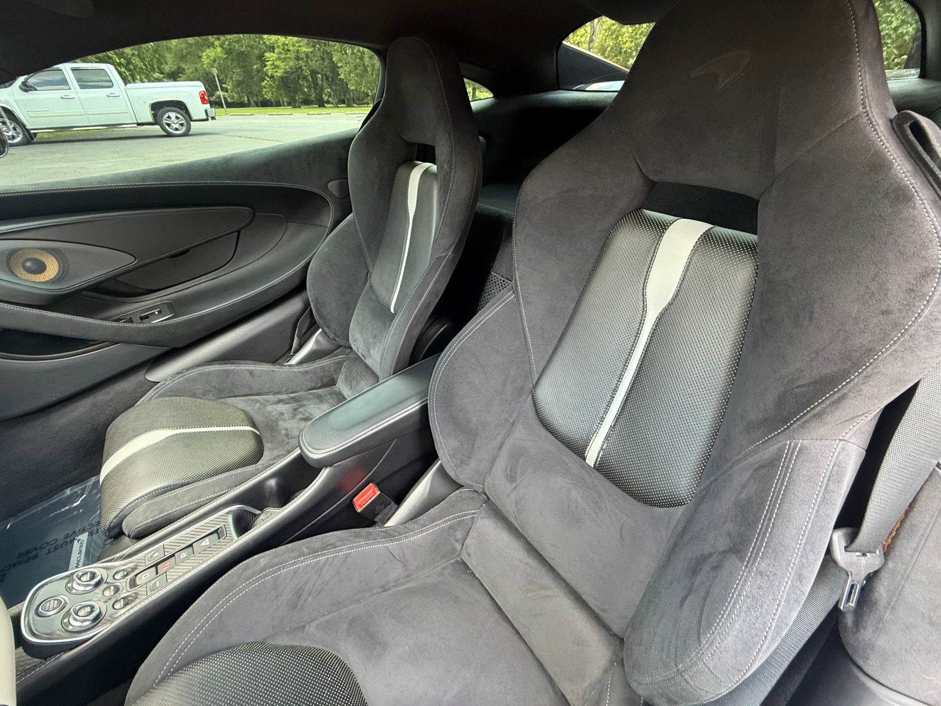 Used 2017 McLaren 570S Coupe image 21