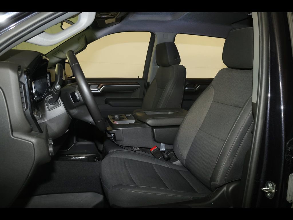 Used 2022 Chevrolet Silverado 1500 LT w/ All Star Edition Plus image 26