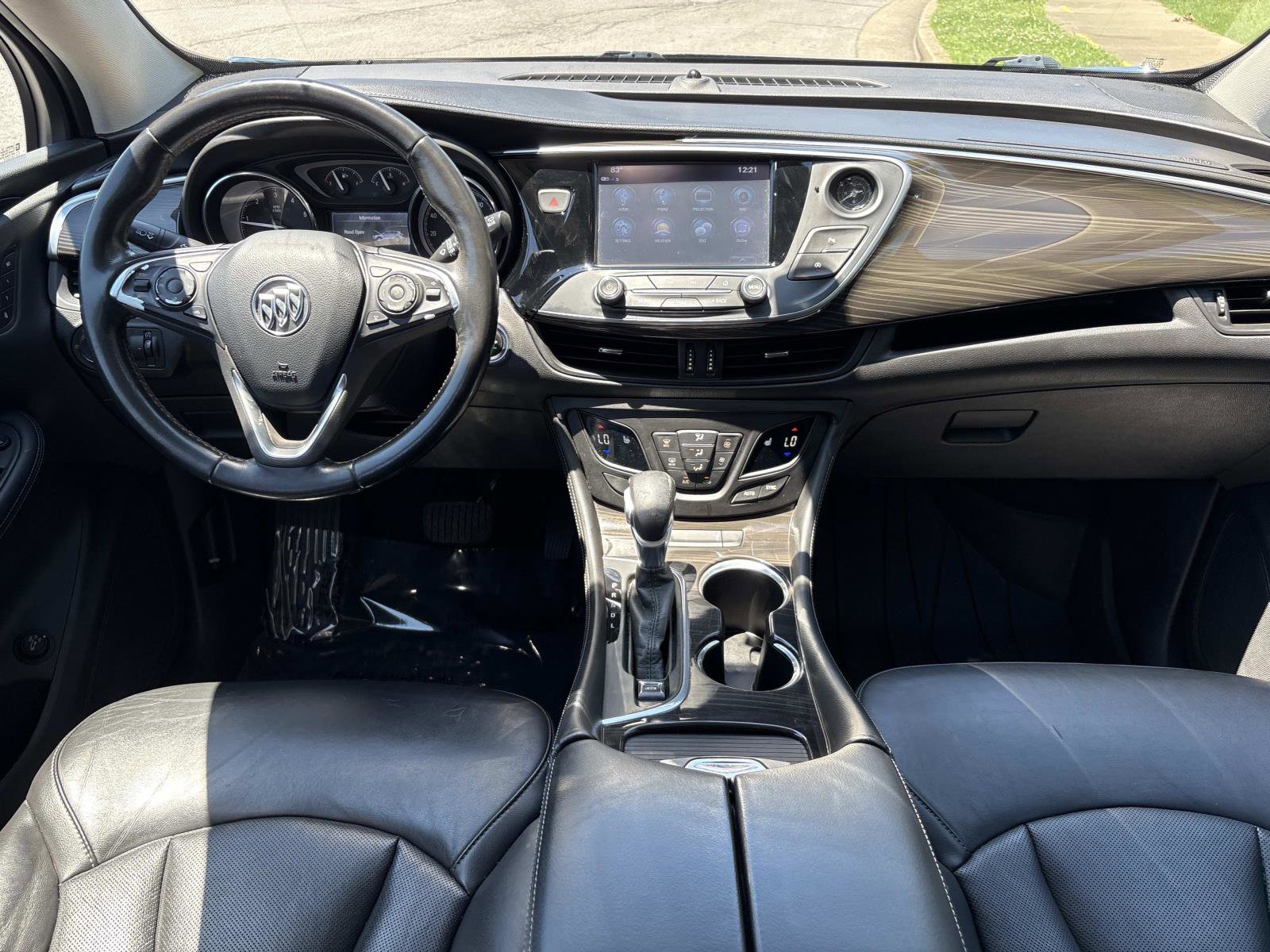 Used 2020 Buick Envision Essence w/ Experience Buick Package FWD image 27