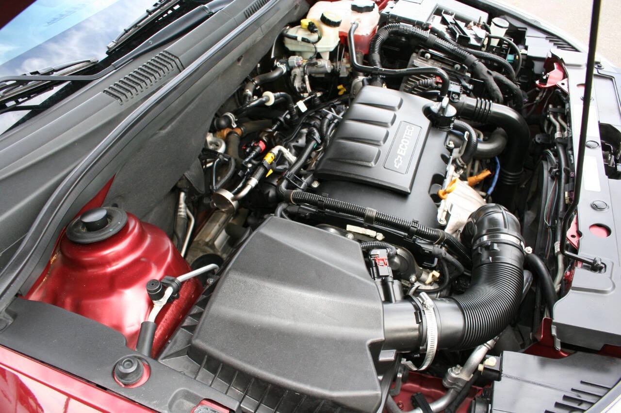 Used 2016 Chevrolet Cruze LT image 23