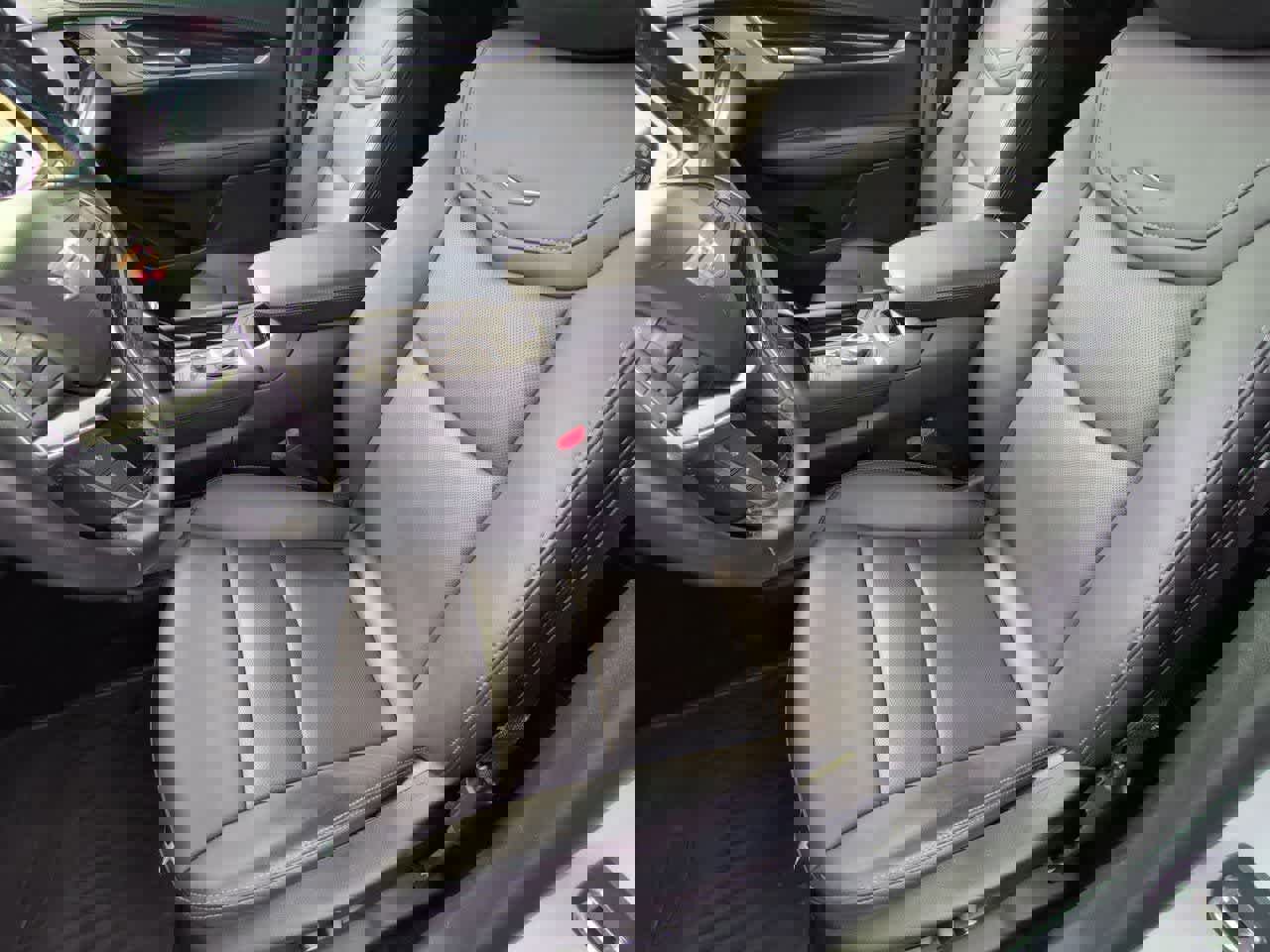 Used 2024 Cadillac XT5 Premium Luxury AWD/4WD image 16