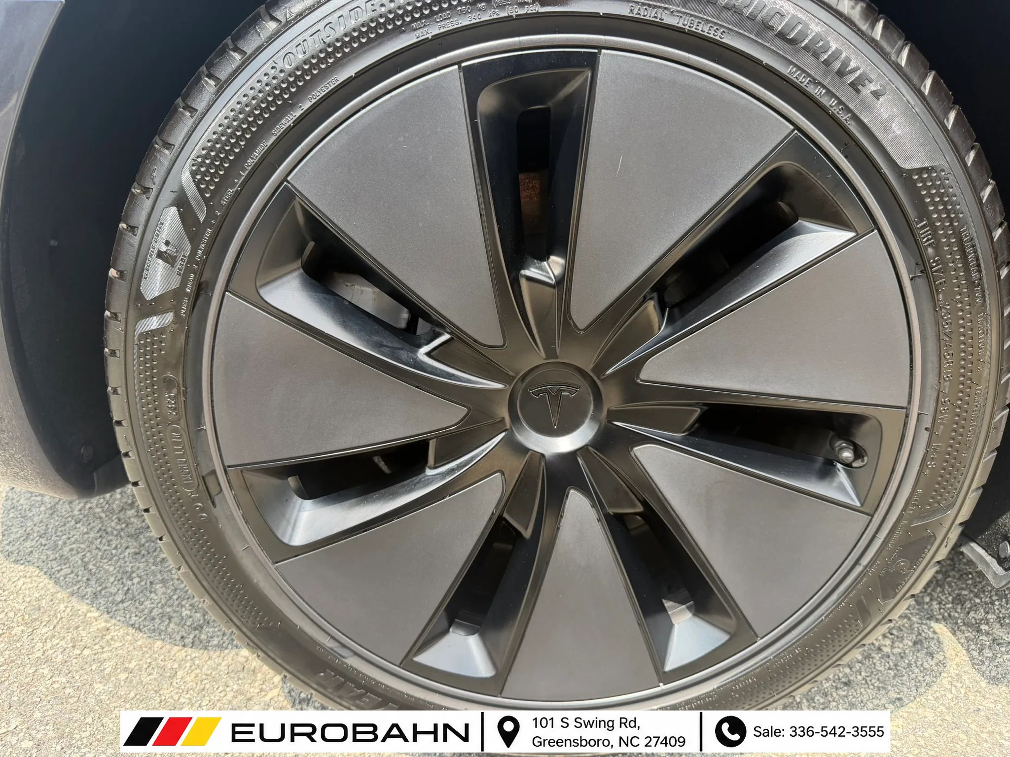 Used 2026 Tesla Model 3 AWD/4WD image 26