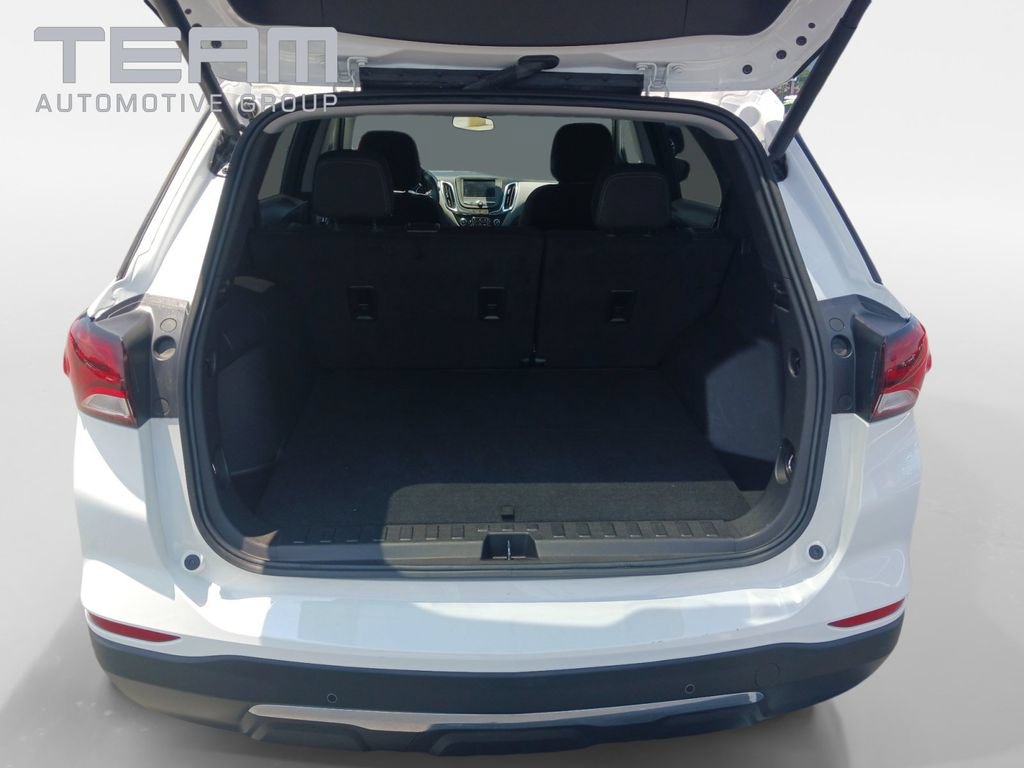 Used 2024 Chevrolet Equinox LT AWD/4WD image 9