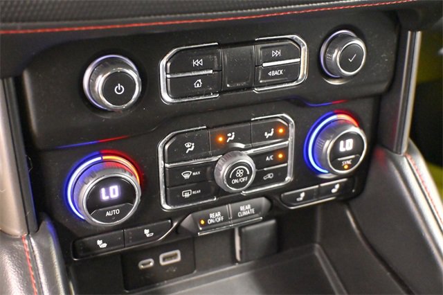 Certified 2022 Chevrolet Suburban RST w/ Sport Performance Package image 28