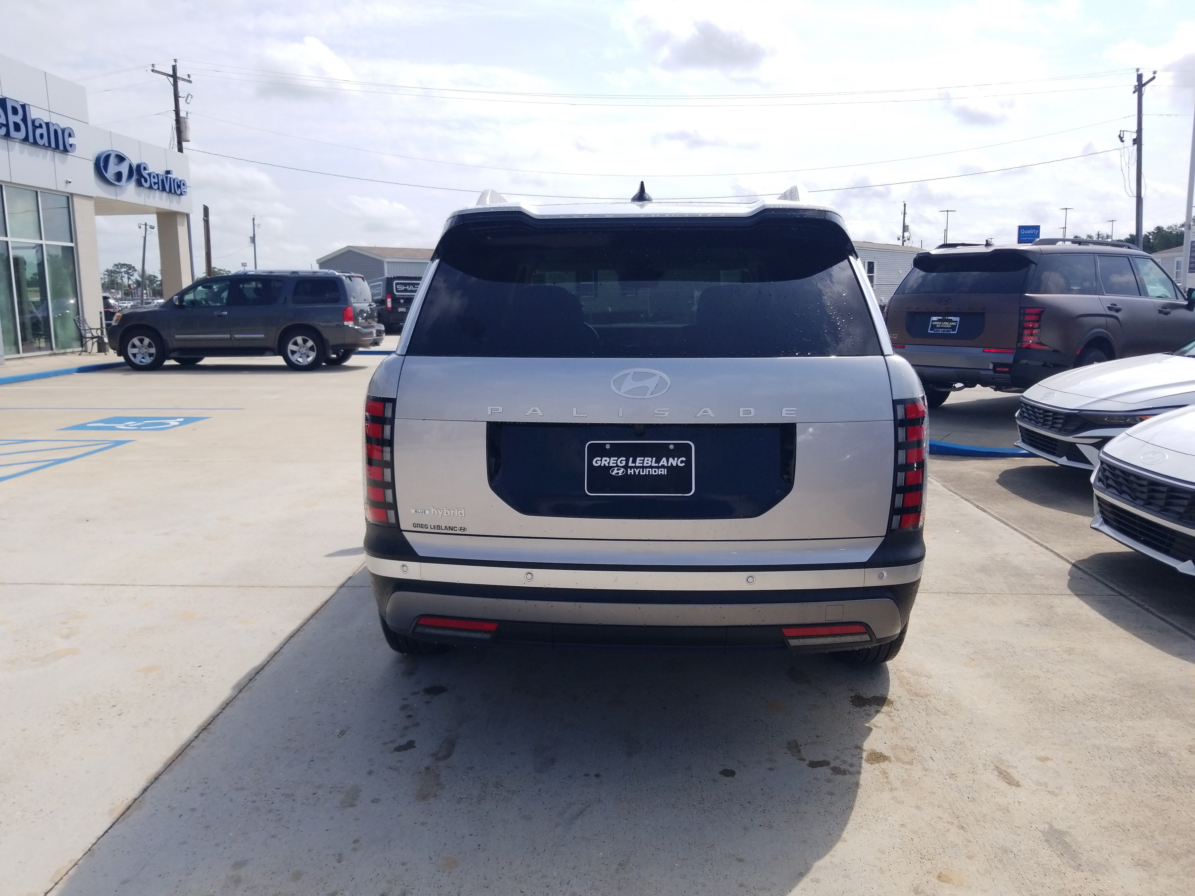 New 2026 Hyundai Palisade SEL Premium FWD image 6