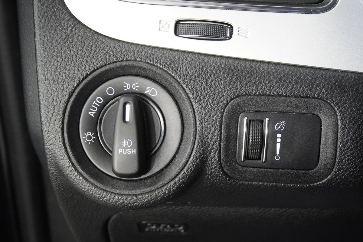 Used 2017 Dodge Journey GT AWD/4WD image 18