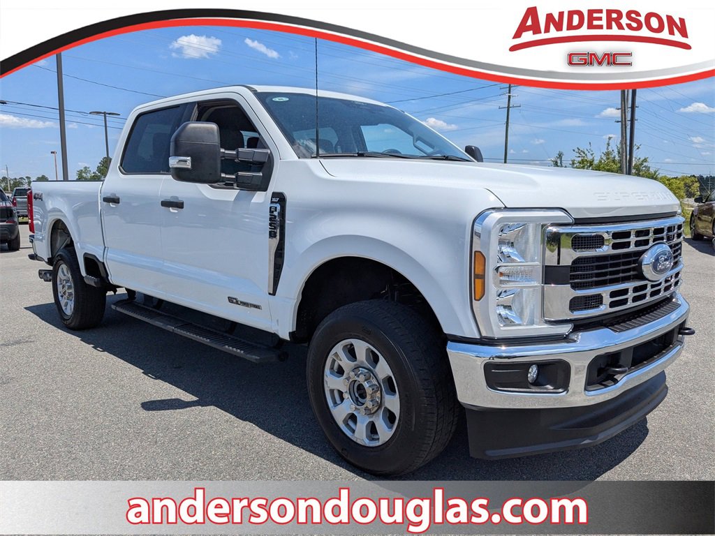 Used 2024 Ford F250 XLT image 1