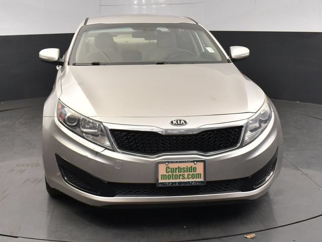 Used 2011 Kia Optima LX FWD image 4