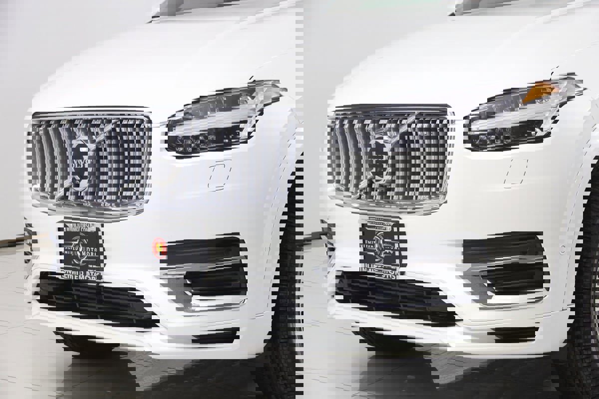 Used 2024 Volvo XC90 T8 Ultimate w/ Protection Package Premier image 55