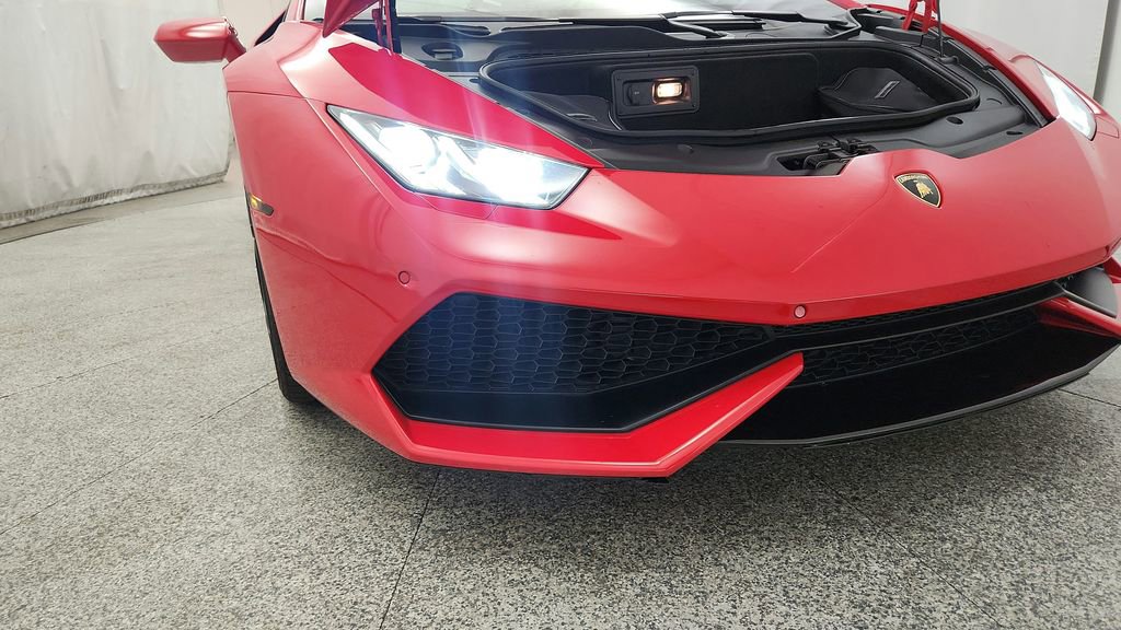 Used 2015 Lamborghini Huracan LP 610-4 image 28