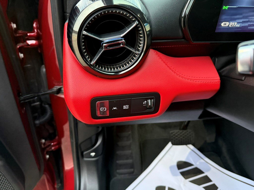 Certified 2025 Chevrolet Blazer EV SS w/ Performance Package image 19