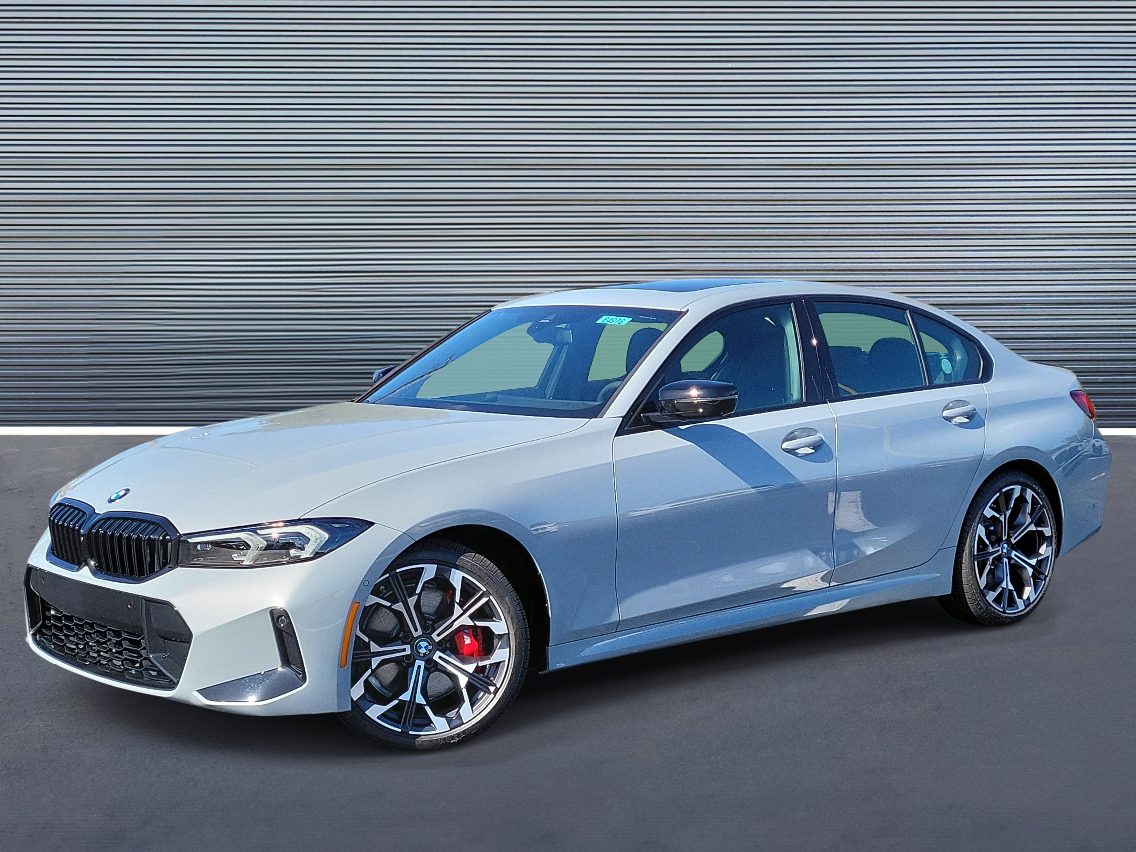 New 2026 BMW 330i Sedan w/ M Sport Package RWD 360° Tour