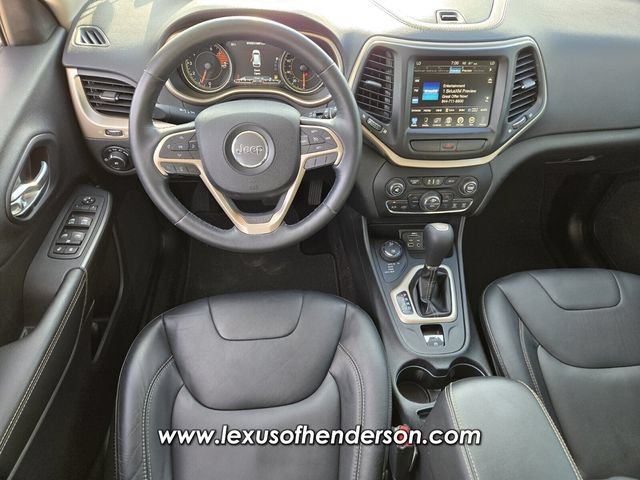 Used 2016 Jeep Cherokee Limited AWD/4WD image 12