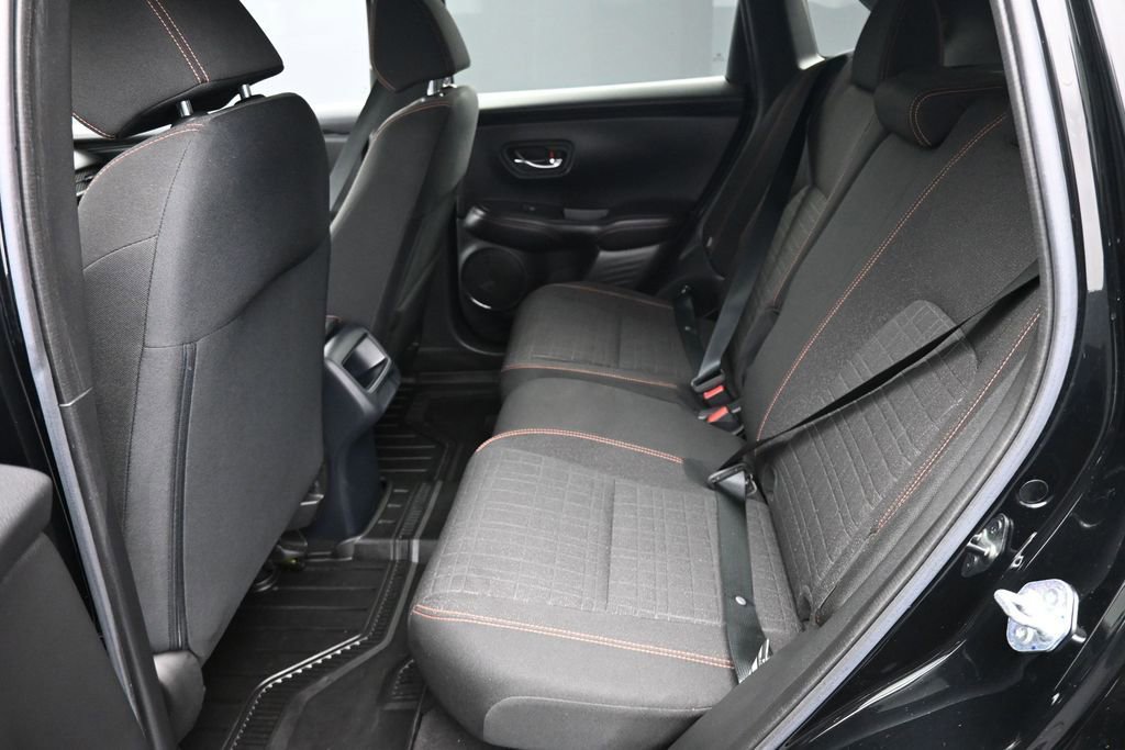 Used 2023 Honda HR-V Sport image 12