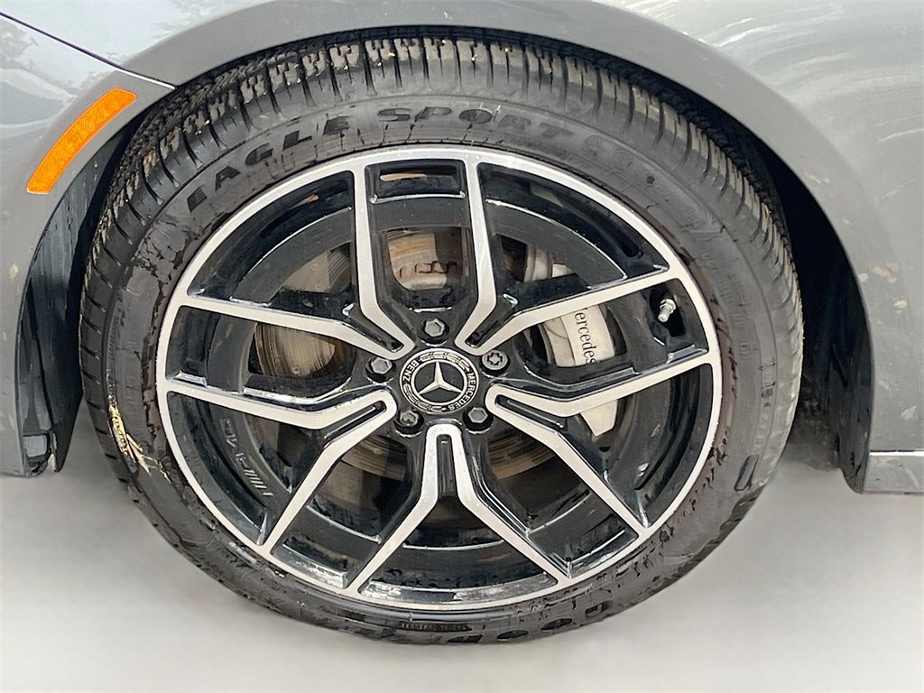 Used 2023 Mercedes-Benz E 350 4MATIC Sedan image 32