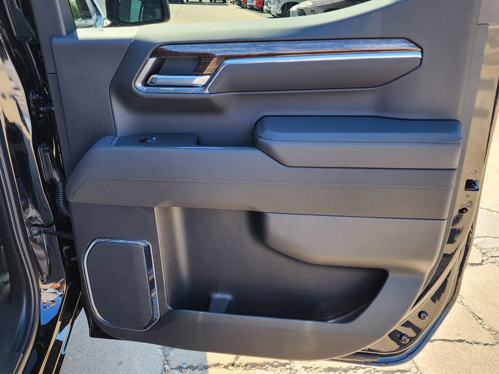 New 2026 GMC Sierra 1500 Elevation image 39