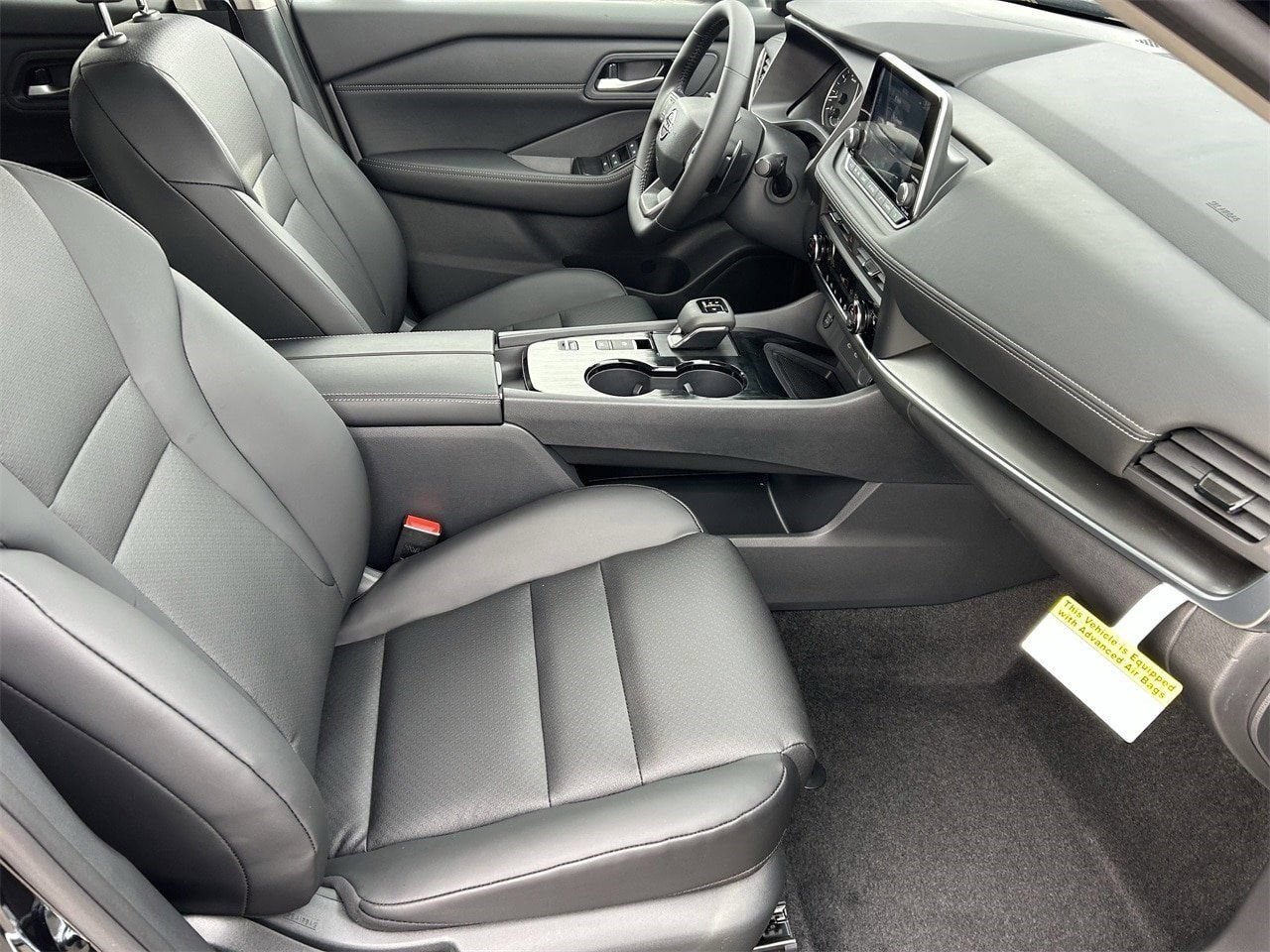 New 2026 Nissan Rogue Dark Armor FWD image 11