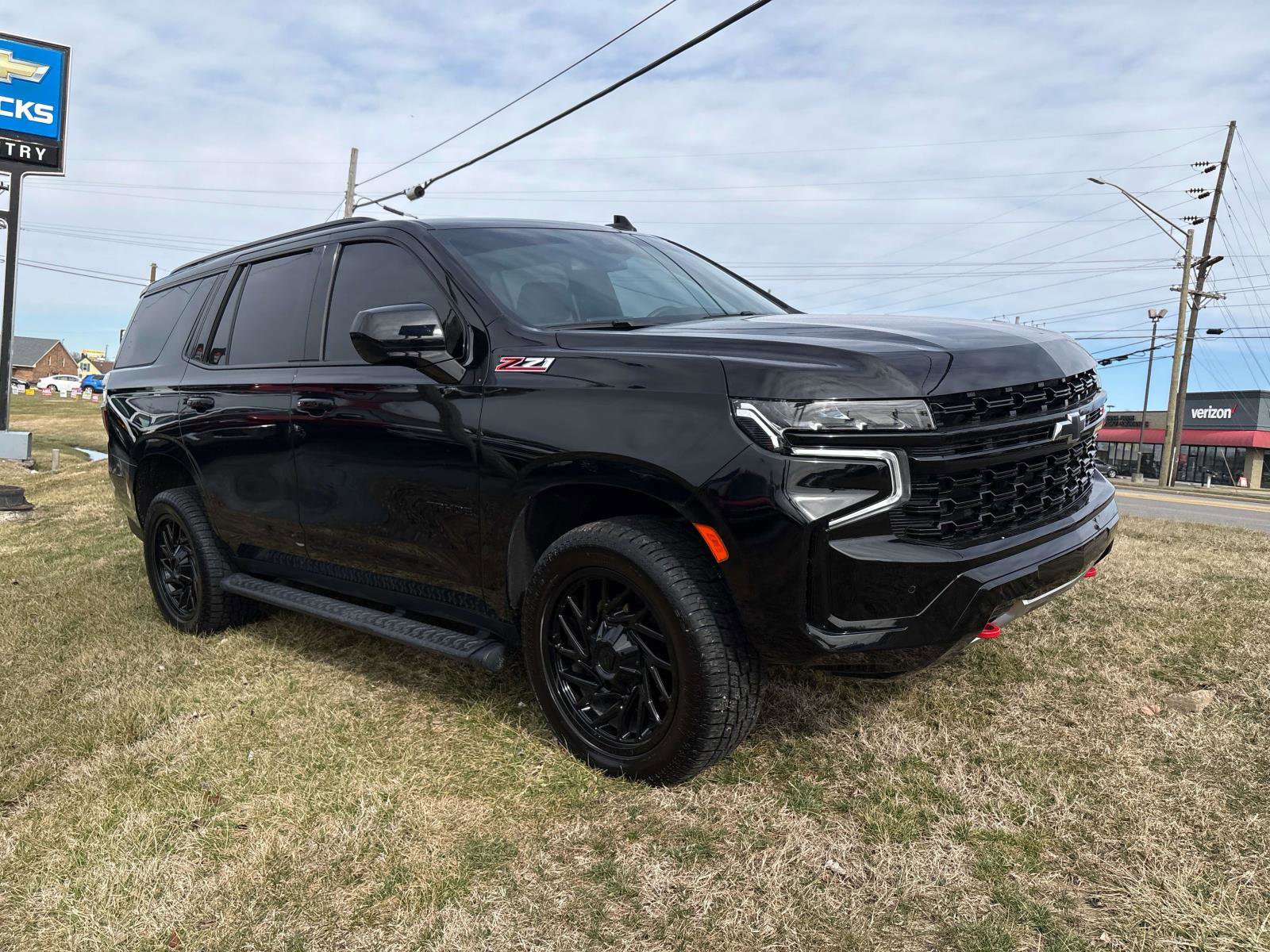 Used 2024 Chevrolet Tahoe Z71 image 8